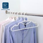 Super Lock ไม้แขวนเสื้อพลาสติกอย่างดี หนา แพ็ค 6 ชิ้น รุ่น 5721 ไม้แขวนเสื้อผู้ใหญ่ ขนาด 40.5 x 20 ซม. Smart Hanger Clothes - Image 6